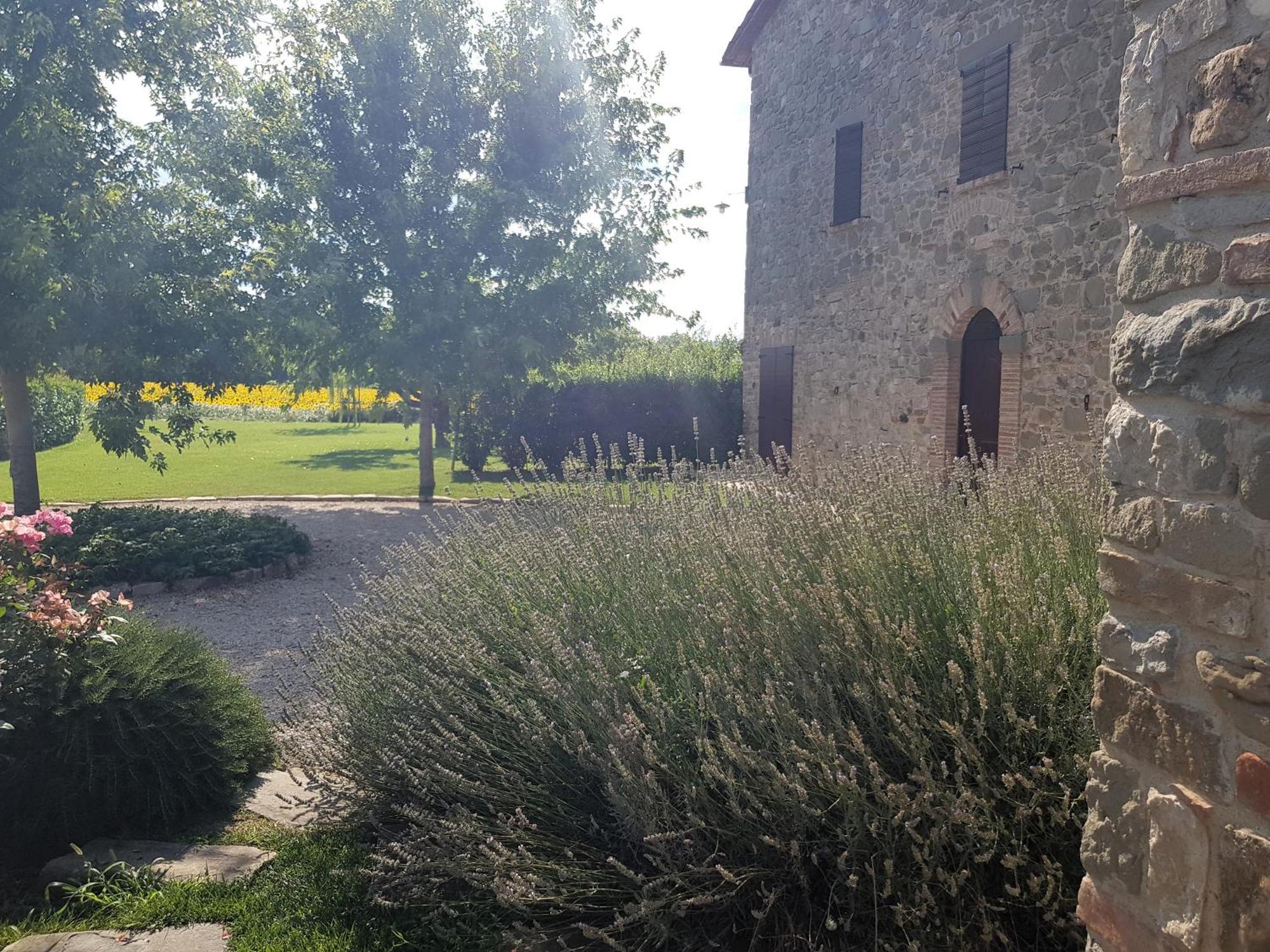 Agriturismo Villa Al Piano Todi Exterior photo