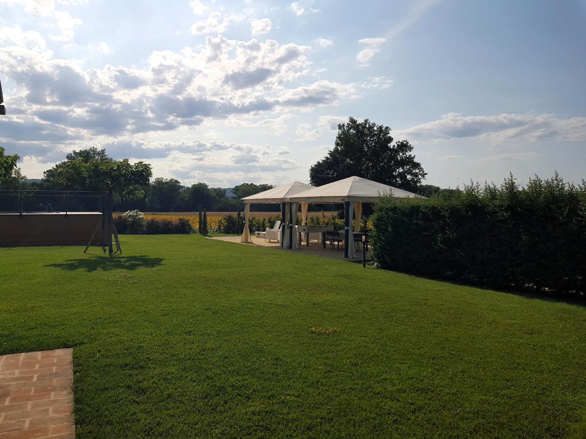 Agriturismo Villa Al Piano Todi Exterior photo